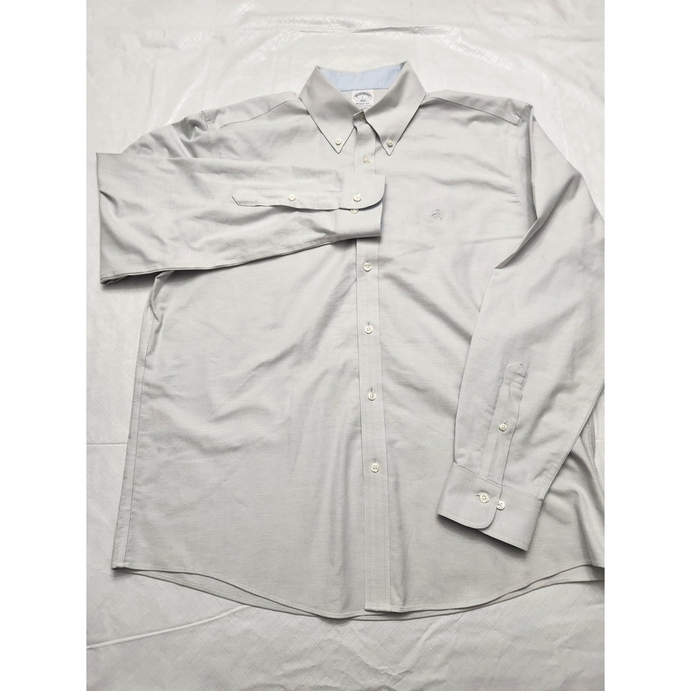 Brooks‎ Brothers Shirt Mens Large Gray Regent Fit Non Iron Stretch Button Down